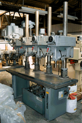 4-SPINDLE CLAUSING 20" GANG DRILL MODEL 2286-504